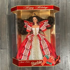 Mint condition - Happy Holidays Barbie 1997 - 10th Anniversary